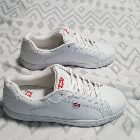 Shoes - Picture 4 of 8